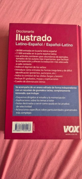 Diccionario Ilustrado Latín.