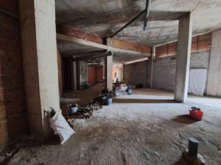 Local comercial en alquiler en Montequinto en Dos Hermanas