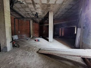 Local comercial en alquiler en Montequinto en Dos Hermanas