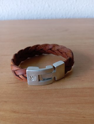 UNODE50 PULSERA CUERO NUEVA, SIN ESTRENAR, MARRÓN.