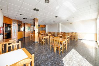 Edificio en venta en Pinos Puente