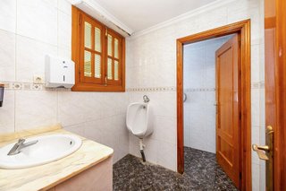 Edificio en venta en Pinos Puente