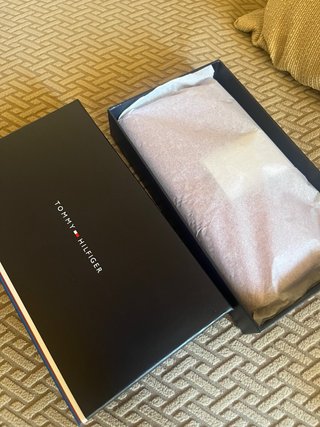 Cartera de mujer Tommy Hilfiger, ¡A ESTRENAR!