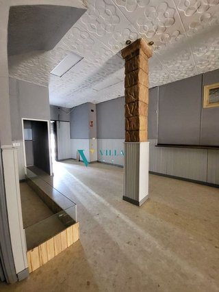 Local comercial en venta en La Paz en Alcalá de Guadaira