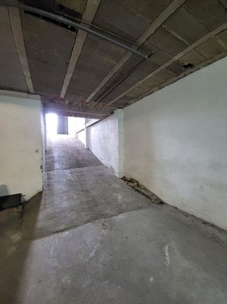 Local comercial en venta en La Paz en Alcalá de Guadaira