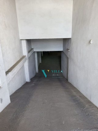 Local comercial en venta en La Paz en Alcalá de Guadaira