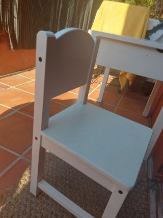 Escritorio y silla infantil Ikea