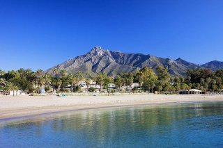 Chalet en alquiler en Los Naranjos - Las Brisas en Marbella