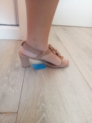 Sandalias Mary Paz Beige Talla 38 Joyas