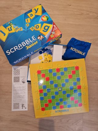 Scrabble Junior Juego de Mesa (Inglés)