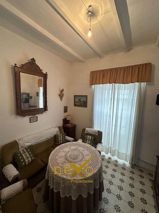 Chalet en venta en Carmona