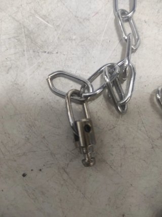 Candado con cadena de 1,6m