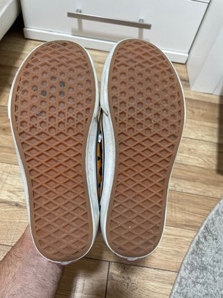 Zapatillas Vans Old Skool Negro y Naranja