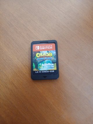 Crash Bandicoot N. Sane Trilogy solo cartuccia