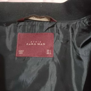 Giubbotto bomber nero leggero