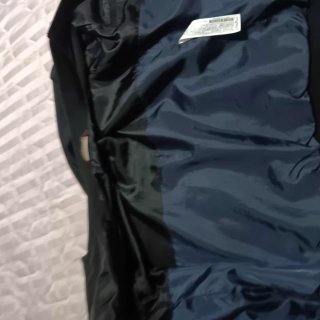 Giubbotto bomber nero leggero