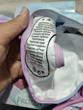 Bikini niña Frozen SIN ESTRENAR talla 98/104