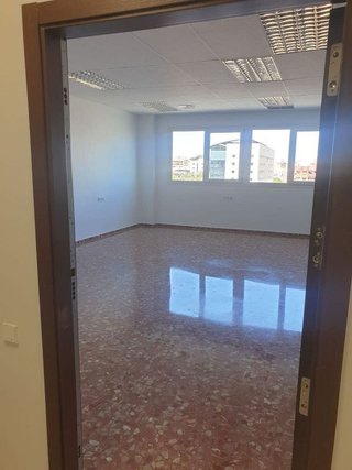 Oficina en alquiler en Campanar en Valencia
