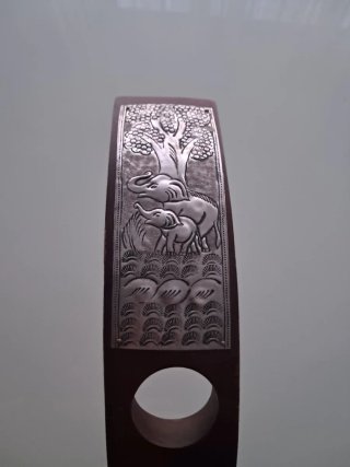 Portabotellas original de madera de Tailandia