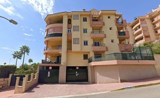Garaje en venta en Riviera del Sol en Mijas