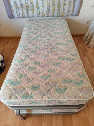 Cama nido multicolor