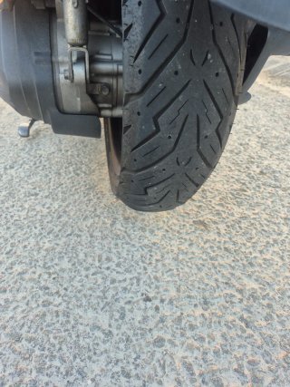 Sym Cruisym 300i Maxi Scooter Gris/Blanco