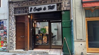 Local comercial en alquiler en Casco Antiguo en Pamplona
