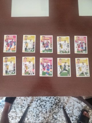 Lote 10 cromos Panini 2020/2021