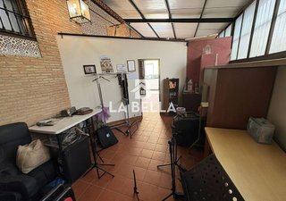 Local comercial en alquiler en Bellavista en Sevilla