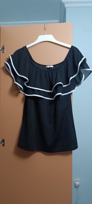 Camiseta elegante negro y blanco