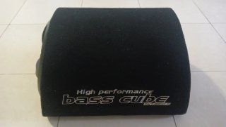 Caliber BCT112A Subwoofer com amplificador 1000 W