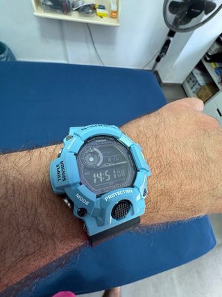 Casio G-Shock Rangeman GW-9400 "Black Out" Burton