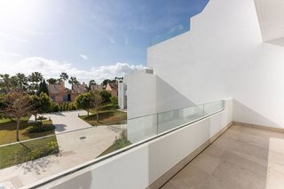 Casa adosada en alquiler en Los Naranjos - Las Brisas en Marbella