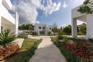 Casa adosada en alquiler en Los Naranjos - Las Brisas en Marbella