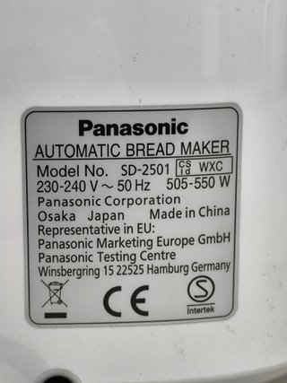 Panificadora Panasonic SD-2501 automática