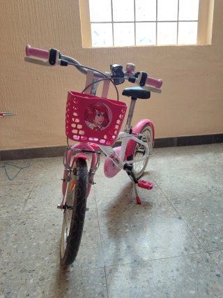 Bicicleta infantil Btwin rosa