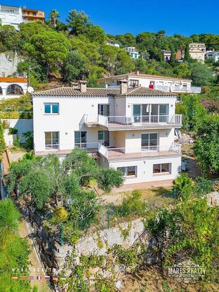 Chalet en venta en Roca Grossa - Serra Brava en Lloret de Mar