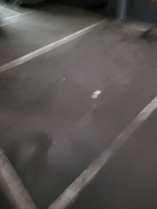 Garaje en venta en Artigas - Llefià en Badalona