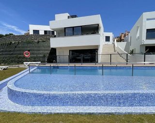 Casa pareada en venta en Riviera del Sol en Mijas