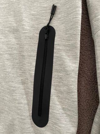Chaqueta Nike Tech Gris