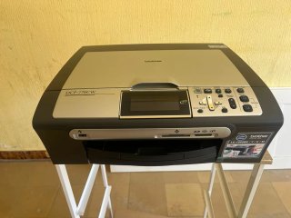 Impresora Brother DCP-770CW Multifunción