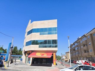 Local comercial en alquiler en Sur en Ávila