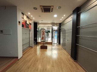 Local comercial en alquiler en Avda de Madrid - Pº de la Estación en Jaén