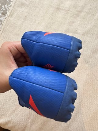 Zapatillas de Fútbol Adidas Color Azul Talla 41