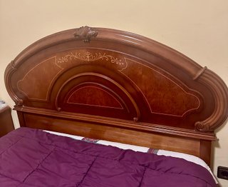 dormitorio (set mesitas, armario, cabecero)