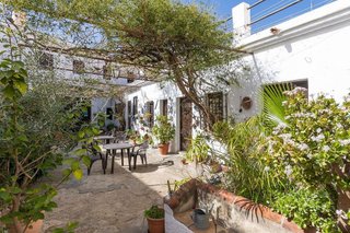 Edificio en venta en Centro en Salobreña