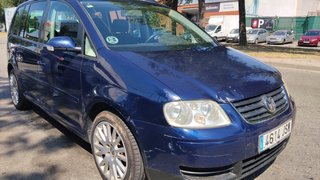 Venta o cambio Volkswagen Touran 2004