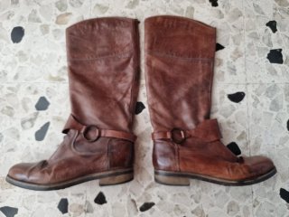 Stivali in pelle marrone