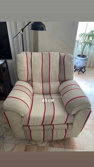 Sillón reclinable en buen estado