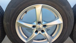 Vendo llantas de aluminio audi q5 de 17 pulgadas